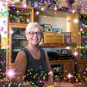 Meet your Posher, Carol